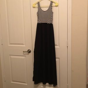 Black and white maxi dress